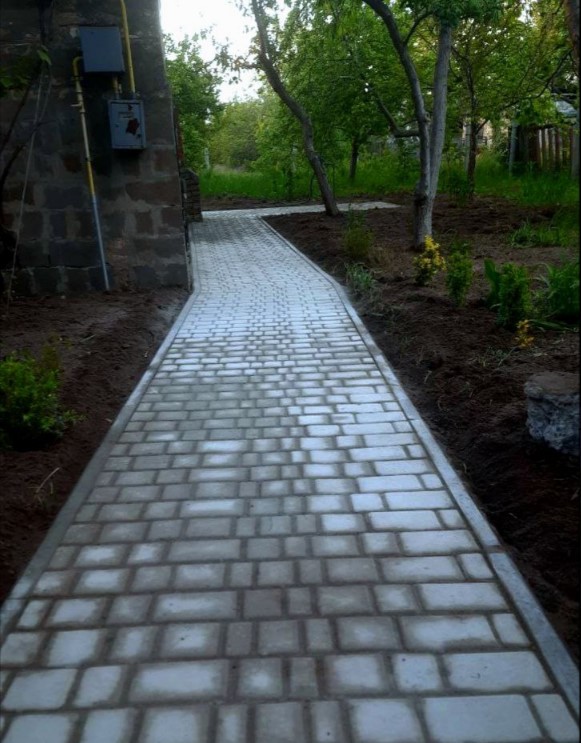 Укладання бруківки — приклад виконаної роботи
